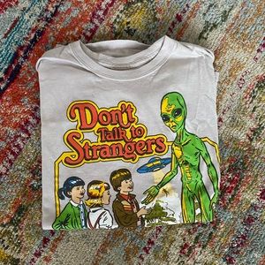 “Don’t Talk to Strangers” vintage tee